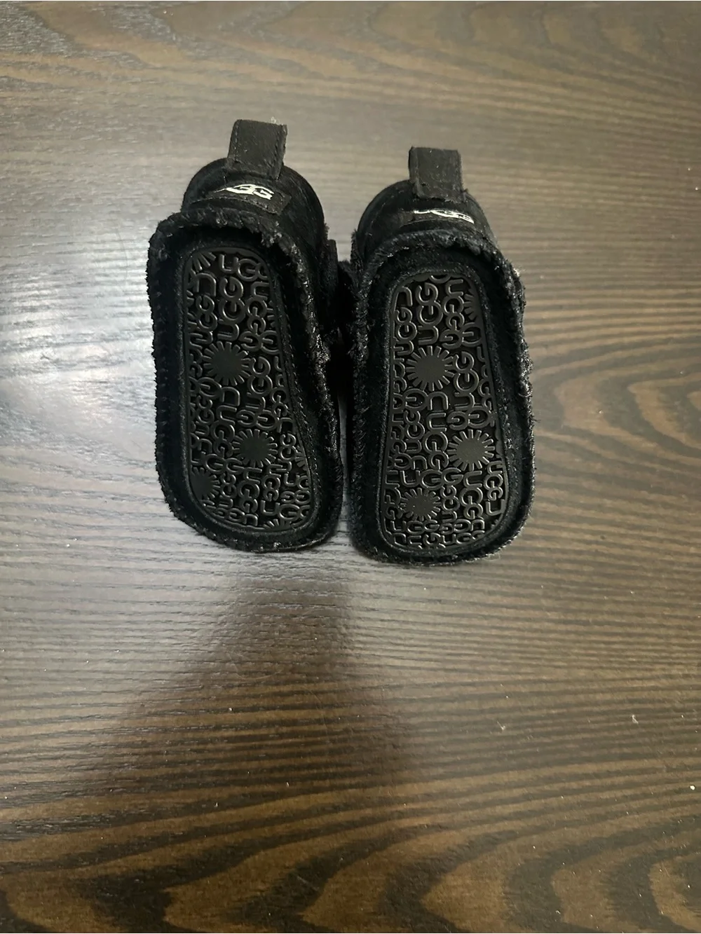 Brand New Ugg Black baby Suede Booties - Cozy Lined Infant Shoes